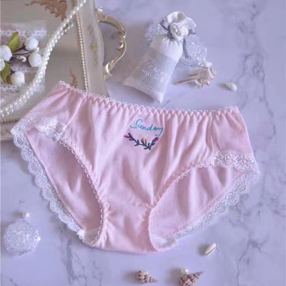 Week-end Panties Soft cotton panties 24" to 34" waist. - Picture 12 of 16